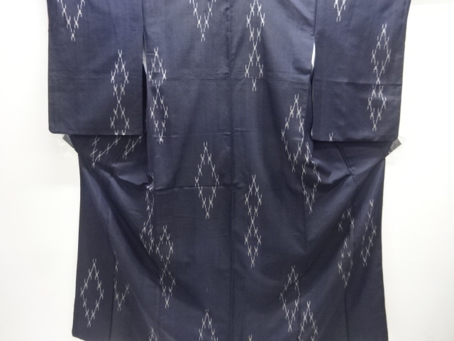 JAPANESE KIMONO / ANTIQUE KIMONO / SILK / FUSHI TSUMUGI / WOVEN ABSTRACT RHOMBUS
